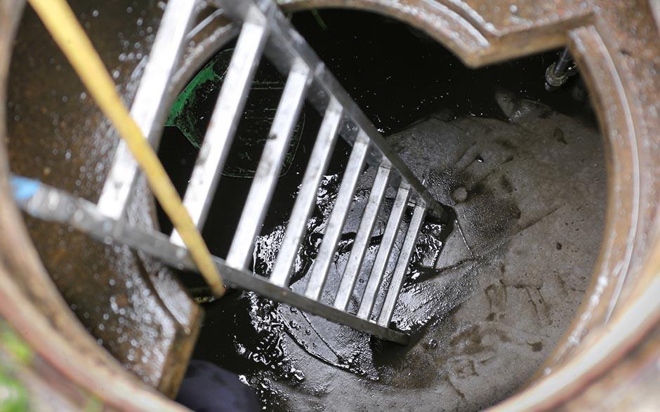 comment déboucher un lavabo Compiègne